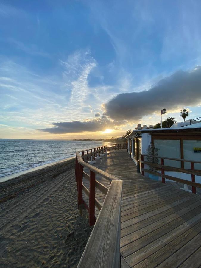 Pirata Bungalow Sea Front Эстепона Экстерьер фото
